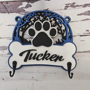 Paw in Forest Dog Leash Holder