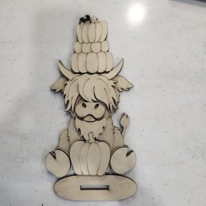 Standing Shelf Sitter - Highland Cow Pumpkins